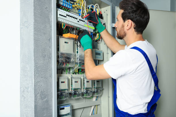 Best Circuit Breaker Repair  in Curtice, OH